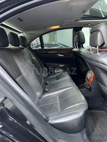 Mercedes S 350 d-10