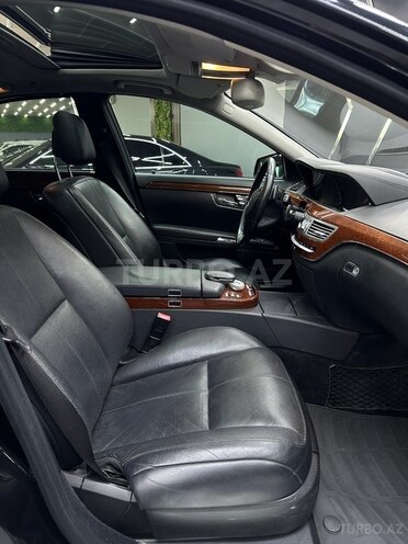Mercedes S 350 d-9