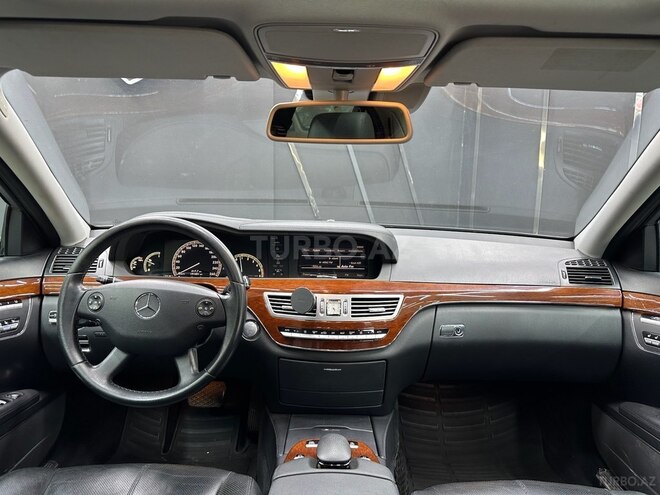 Mercedes S 350 d-11