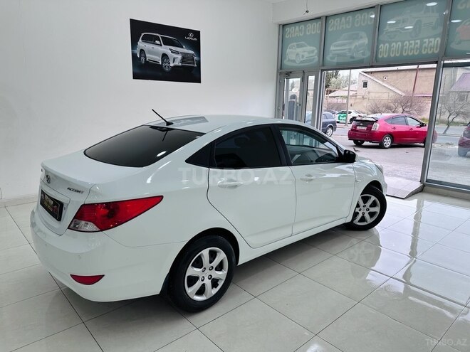 Hyundai Accent 2011, 216,000 km - 1.6 l - Sumqayıt