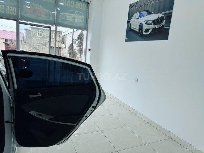 Hyundai Accent 2011, 216,000 km - 1.6 l - Sumqayıt