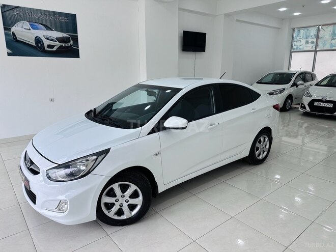 Hyundai Accent 2011, 216,000 km - 1.6 l - Sumqayıt