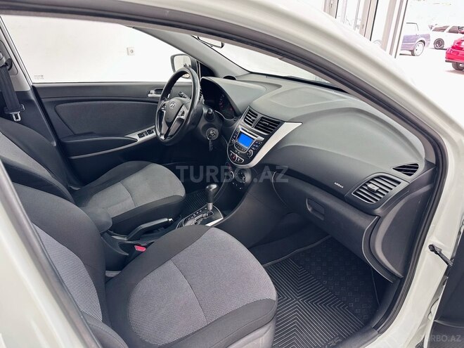 Hyundai Accent 2011, 216,000 km - 1.6 l - Sumqayıt