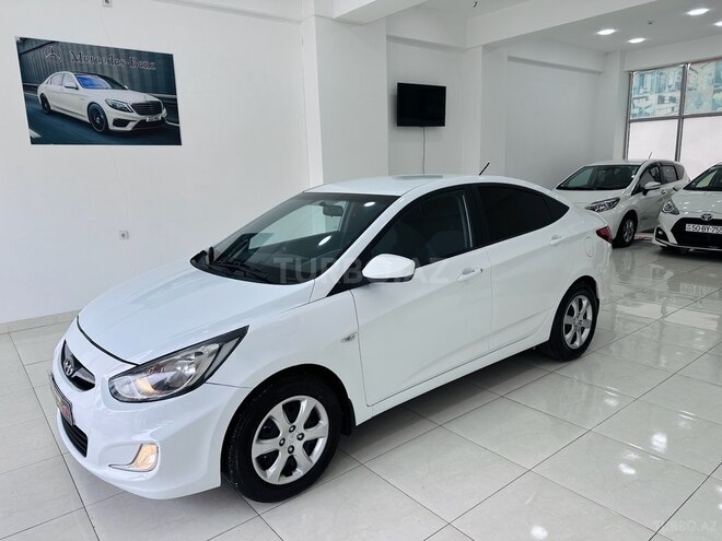 Hyundai Accent 2011, 216,000 km - 1.6 l - Sumqayıt