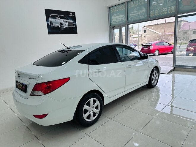 Hyundai Accent 2011, 216,000 km - 1.6 l - Sumqayıt
