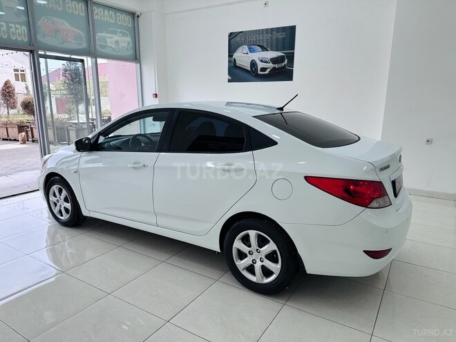 Hyundai Accent 2011, 216,000 km - 1.6 l - Sumqayıt