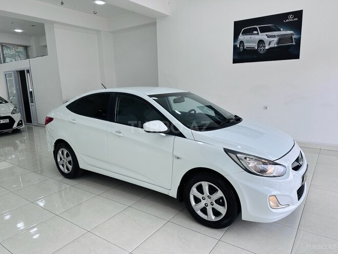 Hyundai Accent 2011, 216,000 km - 1.6 l - Sumqayıt