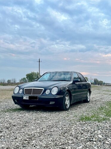 Mercedes E 270 2000, 384,000 km - 2.7 l - Ağcabədi