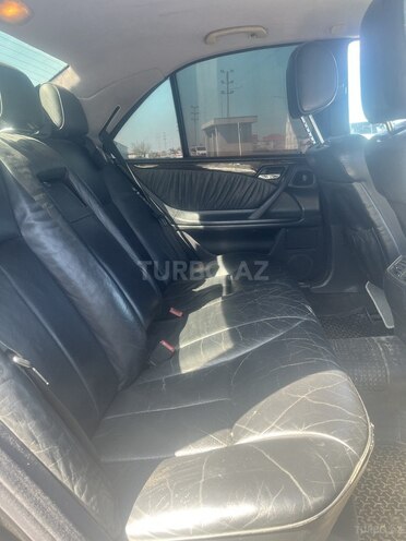 Mercedes E 270 2000, 384,000 km - 2.7 l - Ağcabədi