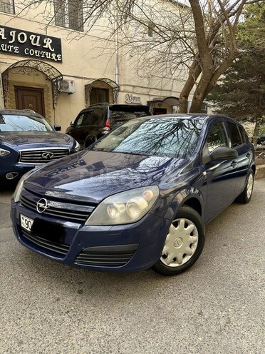 Opel Astra 2004, 280,000 km - 1.4 l - Bakı