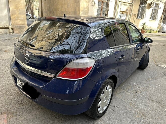 Opel Astra 2004, 280,000 km - 1.4 l - Bakı