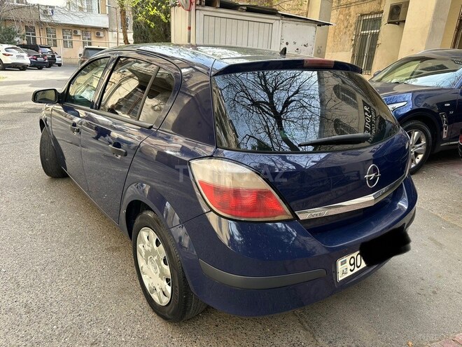 Opel Astra 2004, 280,000 km - 1.4 l - Bakı
