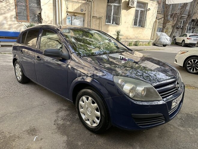 Opel Astra 2004, 280,000 km - 1.4 l - Bakı
