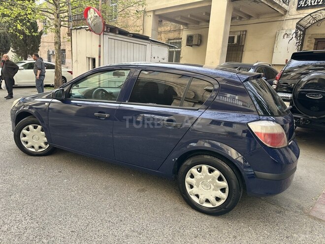 Opel Astra 2004, 280,000 km - 1.4 l - Bakı