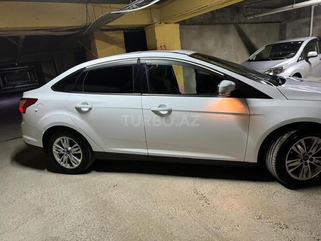 Ford Focus 2014, 196,000 km - 1.6 l - Bakı