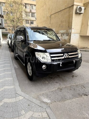 Mitsubishi Pajero 2007, 289,000 km - 3.0 l - Bakı
