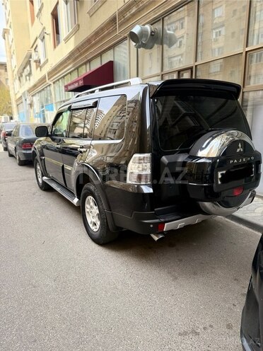 Mitsubishi Pajero 2007, 289,000 km - 3.0 l - Bakı
