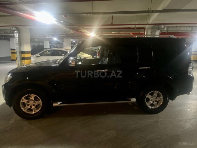 Mitsubishi Pajero 2007, 289,000 km - 3.0 l - Bakı