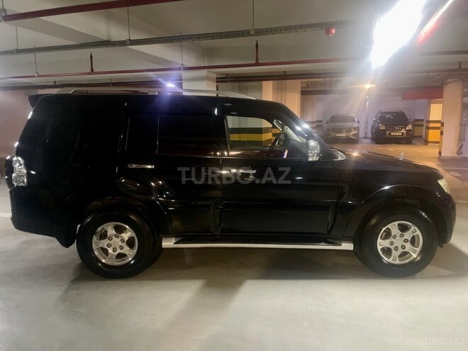 Mitsubishi Pajero 2007, 289,000 km - 3.0 l - Bakı