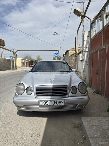 Mercedes E 230 1995, 170,000 km - 2.3 l - Bakı