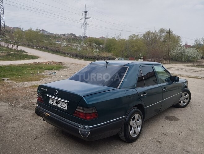 Mercedes E 250 1995, 504,038 km - 2.5 l - Bakı