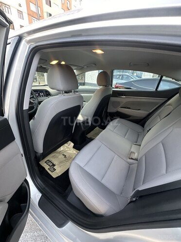 Hyundai Elantra 2017, 158,000 km - 2.0 l - Bakı