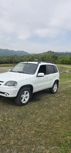 Chevrolet Niva 2016, 54,000 km - 1.7 l - Astara
