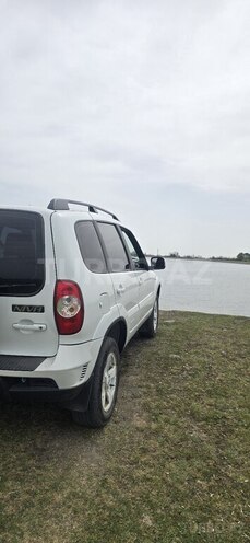 Chevrolet Niva 2016, 54,000 km - 1.7 l - Astara