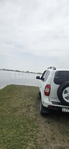 Chevrolet Niva 2016, 54,000 km - 1.7 l - Astara