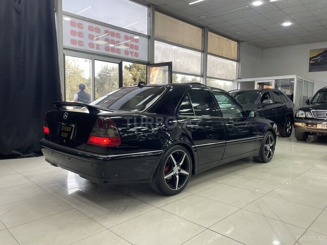 Mercedes C 230 1999, 310,000 km - 2.3 l - Sumqayıt