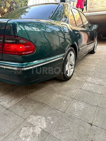 Mercedes E 220 d 2000, 479,450 km - 2.2 л - Lənkəran