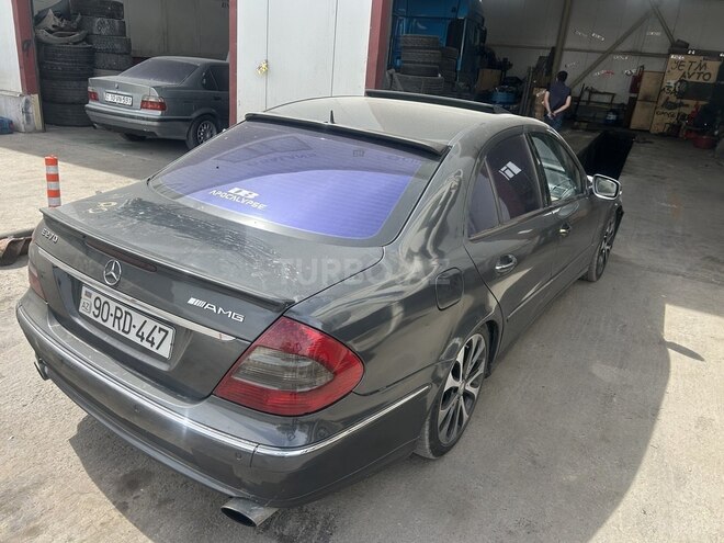 Mercedes E 270 2003, 100,000 km - 2.7 l - Bakı