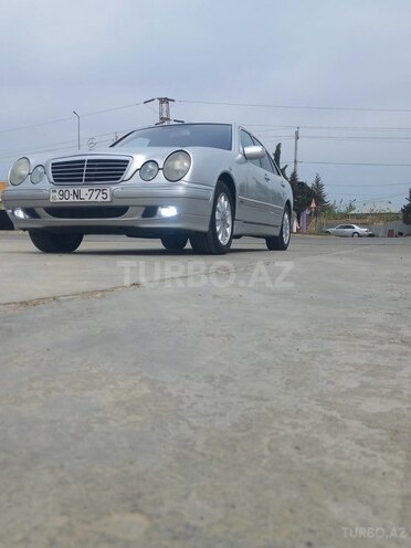 Mercedes E 220 d 2000, 476,000 km - 2.2 л - Sabirabad
