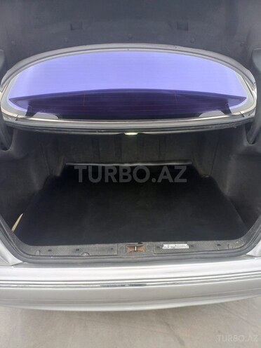 Mercedes E 220 d 2000, 476,000 km - 2.2 л - Sabirabad
