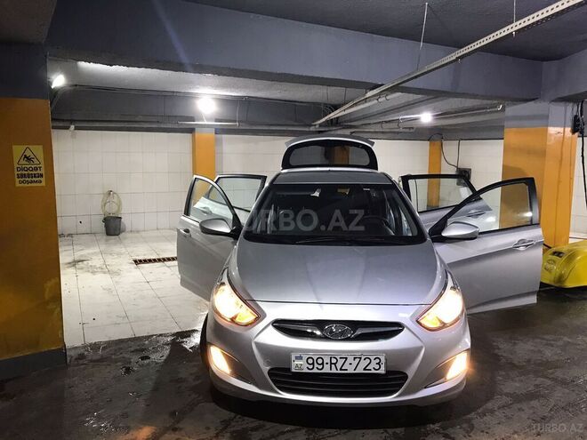 Hyundai Accent 2015, 118,000 km - 1.6 l - Bakı