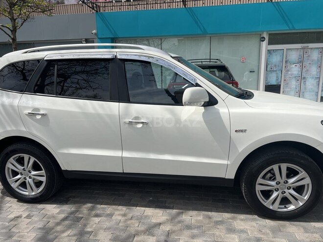Hyundai Santa Fe 2009, 240,000 km - 2.0 l - Bakı