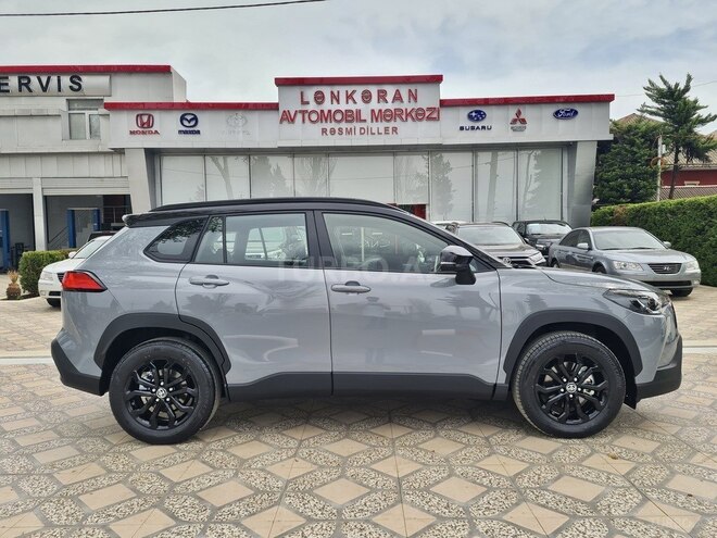 Toyota Corolla Cross-3