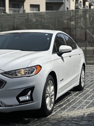 Ford Fusion (North America) 2019, 66,000 km - 2.0 l - Bakı