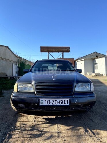 Mercedes C 200 1995, 670,005 km - 2.0 l - Bakı