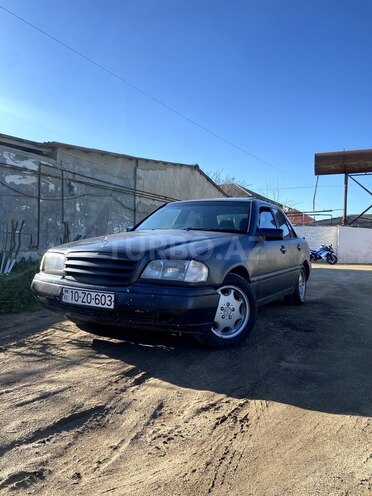 Mercedes C 200 1995, 670,005 km - 2.0 l - Bakı