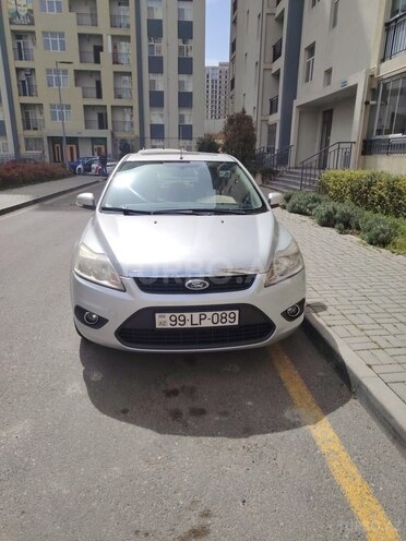 Ford Focus 2011, 221,500 km - 1.6 l - Bakı