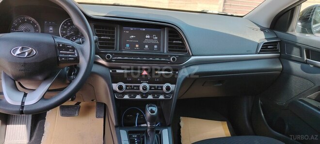 Hyundai Elantra 2020, 96,000 km - 2.0 л - Qusar