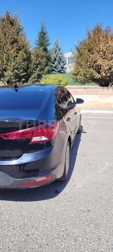 Hyundai Elantra 2020, 96,000 km - 2.0 л - Qusar