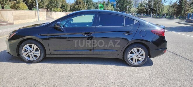 Hyundai Elantra 2020, 96,000 km - 2.0 л - Qusar