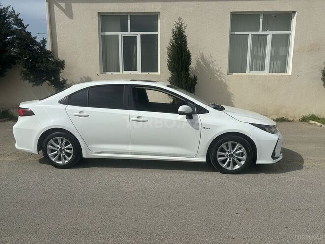 Toyota Corolla 2024, 10,500 km - 1.8 l - Bakı