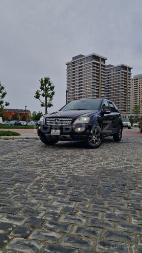 Mercedes ML 350 4MATIC 2005, 235,000 km - 3.5 л - Bakı