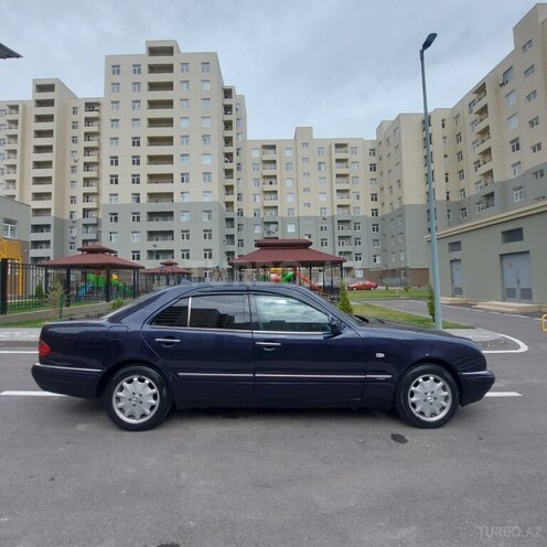 Mercedes E 240 1998, 252,000 km - 2.4 l - Sumqayıt