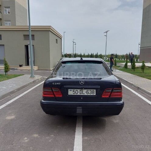 Mercedes E 240 1998, 252,000 km - 2.4 l - Sumqayıt