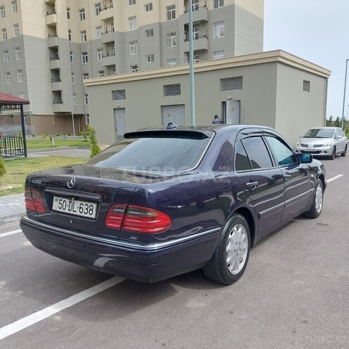 Mercedes E 240 1998, 252,000 km - 2.4 l - Sumqayıt