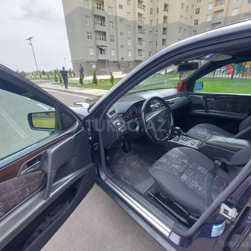 Mercedes E 240 1998, 252,000 km - 2.4 l - Sumqayıt